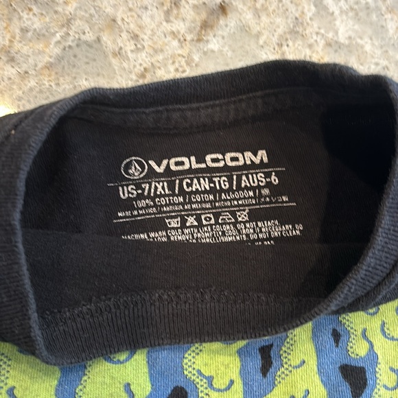 Volcom Stone boys short sleeve in black - Picture 3 of 3